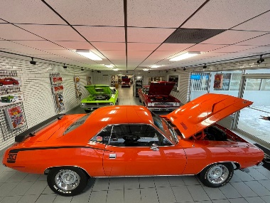 Roseville Parts - Showroom2 1970 &#39;Cuda